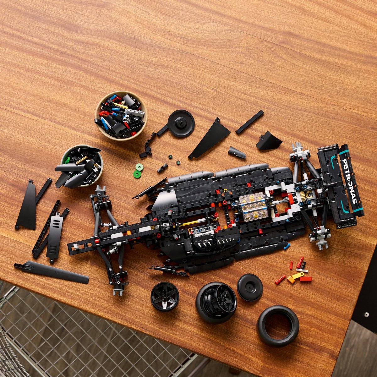 LEGO Technic Mercedes-AMG F1 W14 E Performance - 42171 — afbeelding 16