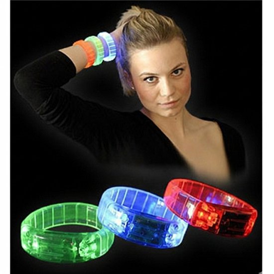 Het Gloeiende Slimme Pictogram Van Het Verkeerslichtsysteem Van De Neonlijn Geïsoleerd Op Muur Steen Achtergrond Internet Dingen Concept Image258581642