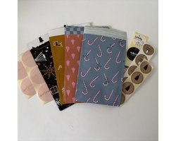 Product afbeelding van Cadeauzakjes / inpakzakjes 20 stuks | kerst design inclusief cadeaustickers 20 stuks