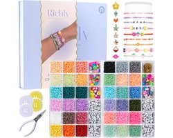 RICHLY® Kralen set Creative Duo - incl. Instructieboekje - Luxe Kralenset & Verpakking - 8 Bedels - Armbandjes maken meisjes - Sieraden Maken meisjes - Glaskralen - Sieraden maken volwassenen - Letterkralen - Kralendoos - Kralen ketting