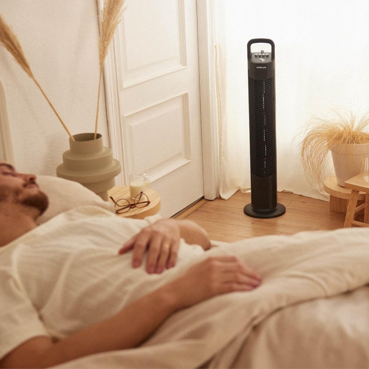 Torenventilator Zonder Bladen met Timer en Oscillatie - Krachtige en Stille Vloerventilator (45W)