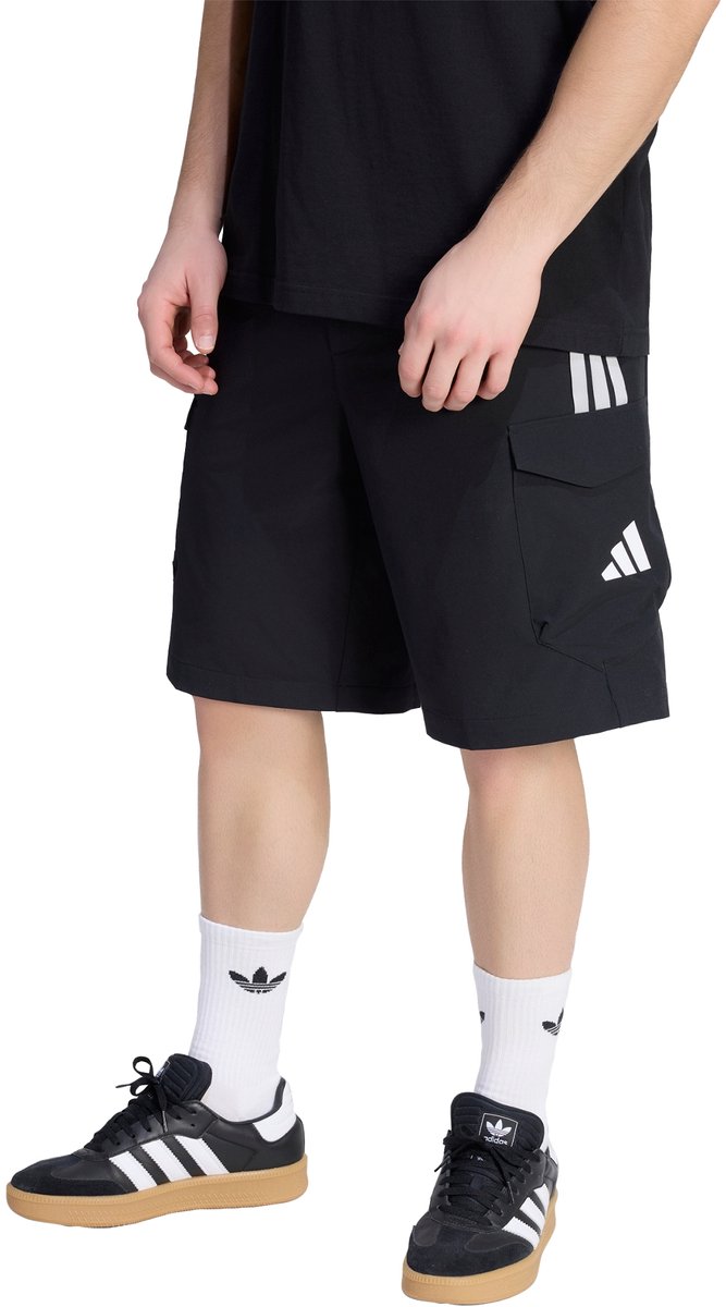 Adidas Performance Mercedes Amg Petronas Formula 1 Team Mechanics Short Heren Zwart