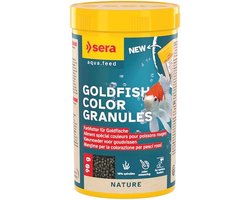 Gouden Visvoer met Spirulina voor Gezonde Groei en Kleurversterking