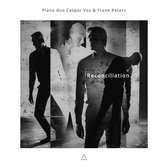 Dubbele belichting van Caspar Vos en Frank Peters met de titel "Reconciliation".