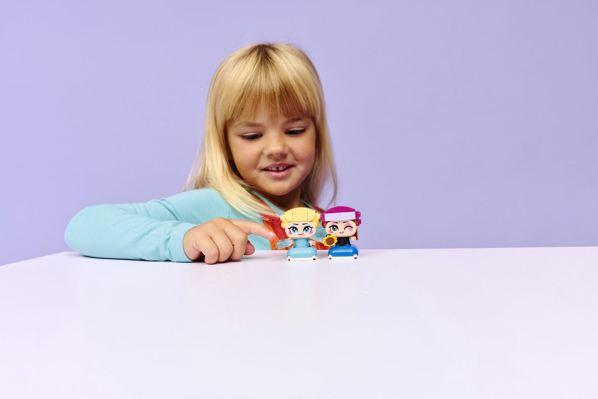 LEGO Disney - Mini Anna en Elsa Constructiespeelgoed thumbnail 3