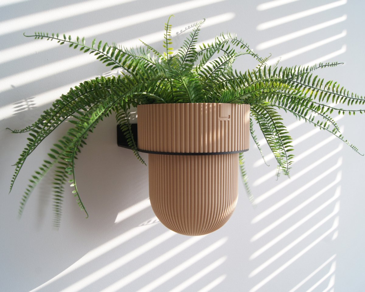 STERKSTAEL Eco Pot Flora M Dessert Sand – bloempot voor aan de wand – bloempot voor binnen – zwevende bloempot – bloempotten binnen – plantenbak - diameter 15 cm – kleur pot Lichtbruin – kleur houder Noir
