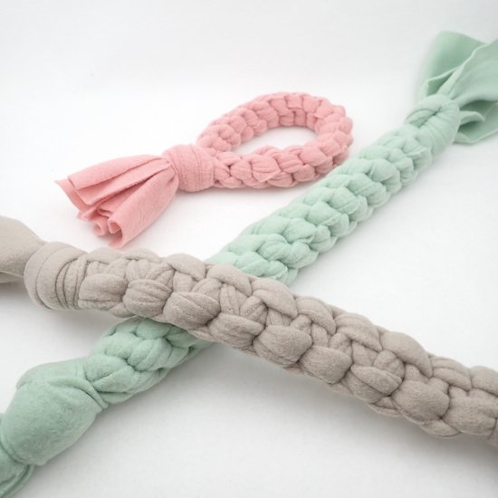 De Woefies® 3-delige set: Wafie celeste, Kefie beige & Wafwoefie roze + gratis Colure® pootje-sleutelhanger (zilver)
