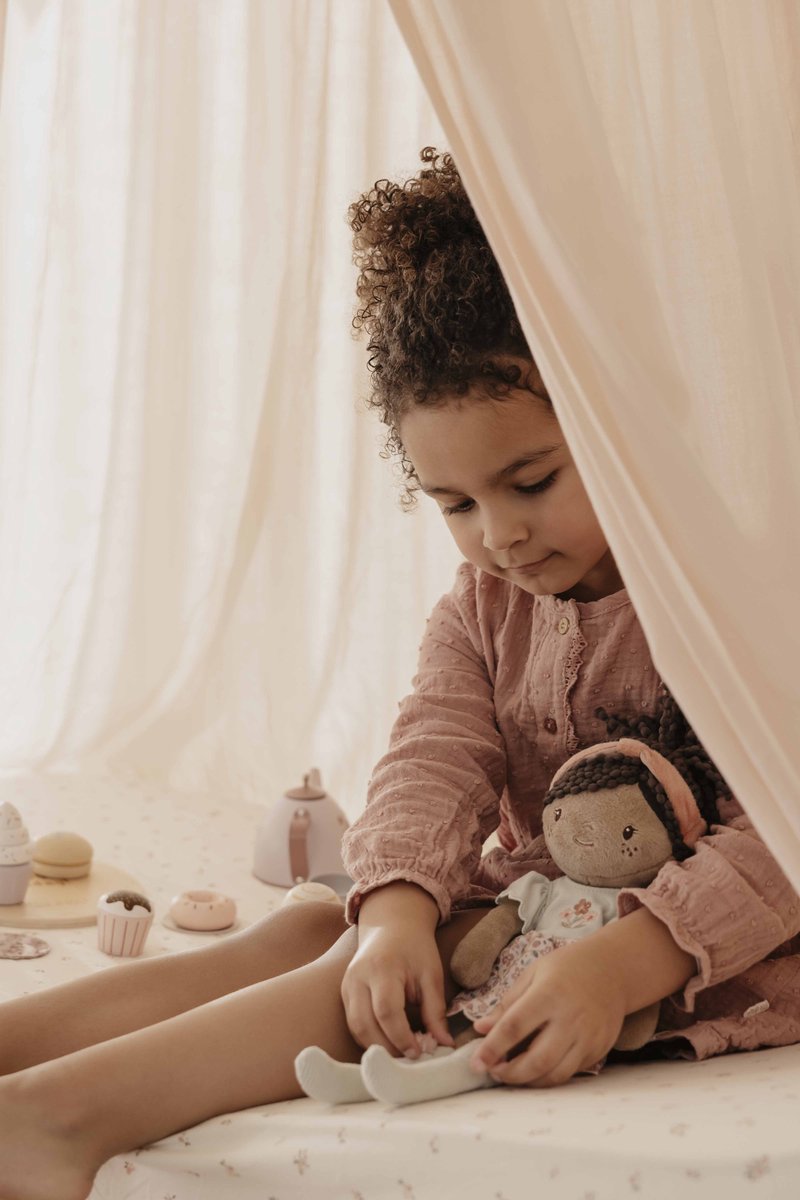 Little Dutch Knuffelpop - Evi - 35 cm — afbeelding 6