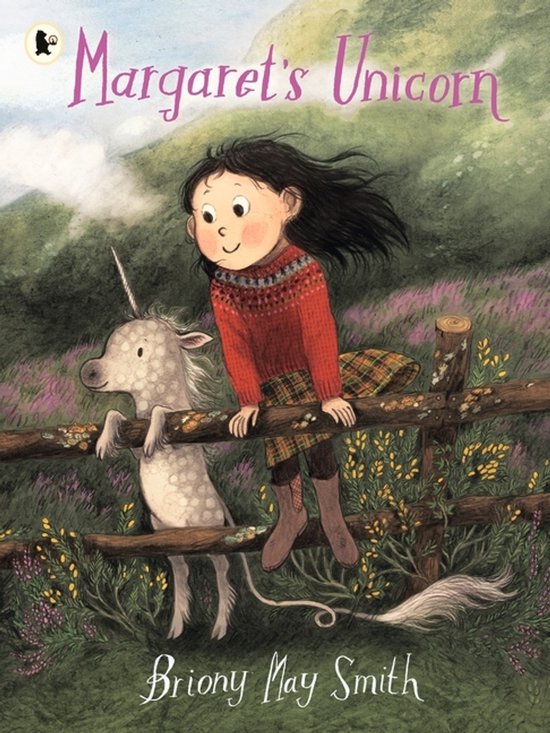 Een meisje met donker haar zit op een houten hek naast een eenhoorn. Ze draagt een rood trui en een geruite rok. De titel 'Margaret's Unicorn' staat bovenaan.