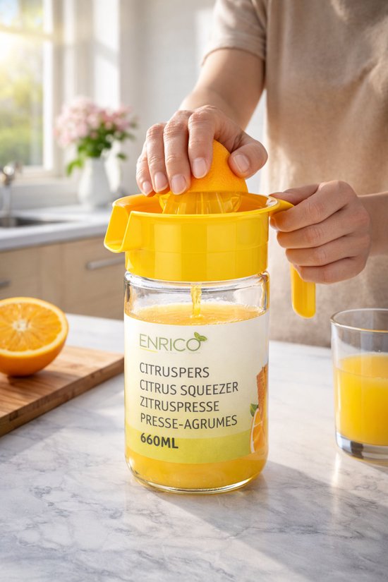 Glazen Citruspers 660 ml - Handmatige Citruspers met Schenktuit - Glas met Gele Pers - Voor Sinaasappel & Citroen van Merkloos — afbeelding 3