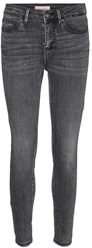 Een strakke, grijze jeans met hoge taille, op een witte achtergrond.