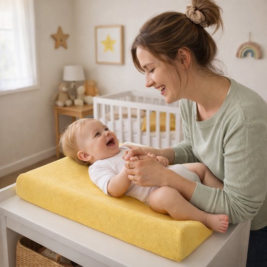 Saphira ESSENTIALS Baby Aankleedkussenhoes Badstof – Geel– 50x70 cm – Zacht & Absorberend – 2 Stuks — afbeelding 3