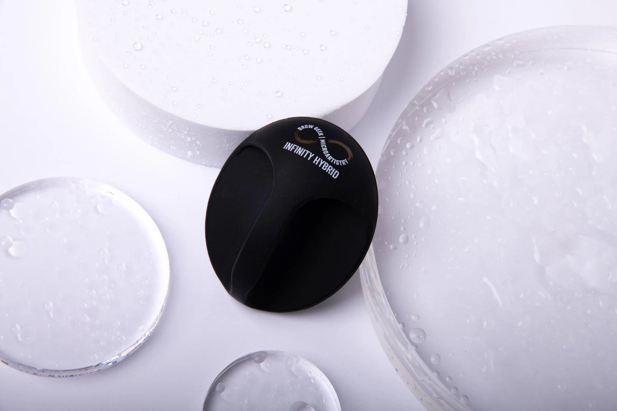 Simply Brilliant Hybrid Exfoliating Pad