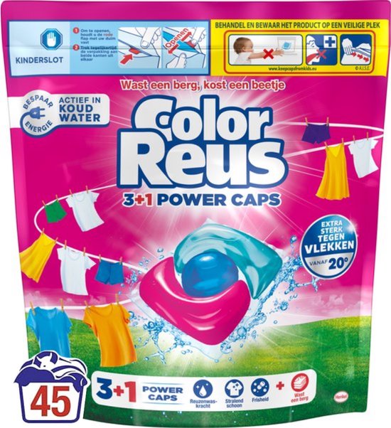 Roze verpakking met de tekst 'Color Reus 3+1 POWER CAPS'. Verschillende gekleurde kledingstukken hangen te drogen.