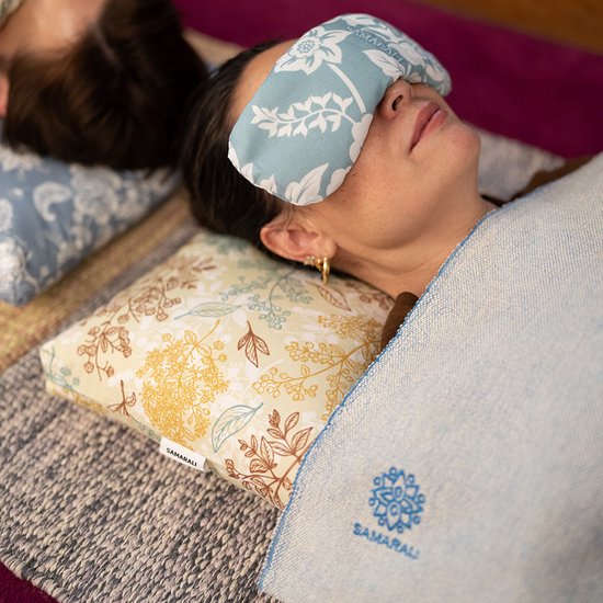 Samarali Chambray Blauwe Yoga Deken - Biologisch Katoen - 200x150 cm - Handgemaakte Meditatiedeken - Comfort en Veelzijdigheid van Samarali — afbeelding 5