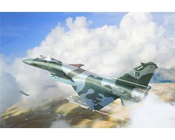 Trumpeter Modelbouwpakket Militaire voertuigen - 01690 PAF J-10CE - IAF Rafale – 2-in-1 Set - Straaljager Plastic - 1:72 - Modelbouw