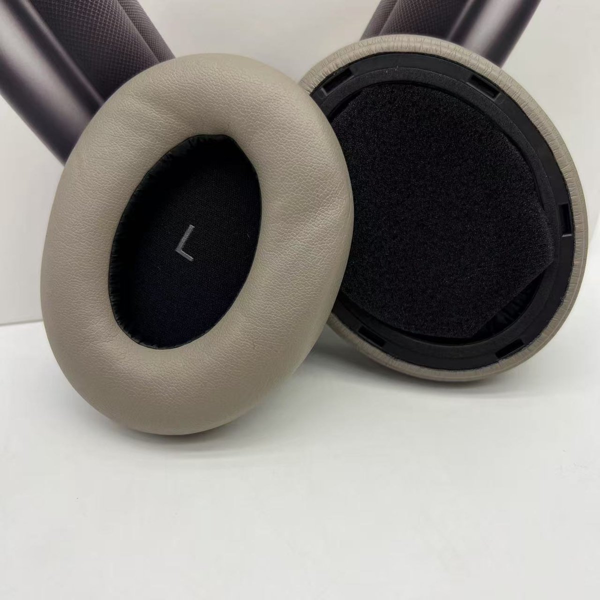 Vervangende oorkussens Geschikt voor Sennheiser Momentum 4 - Memory foam -