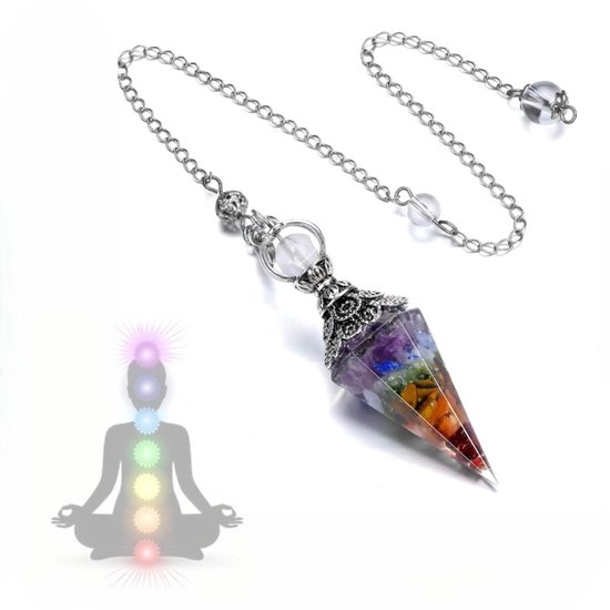 Gekleurde chakra pendel met ketting, met een puntige steen met regenboogkleuren en een zilveren versierde kop.