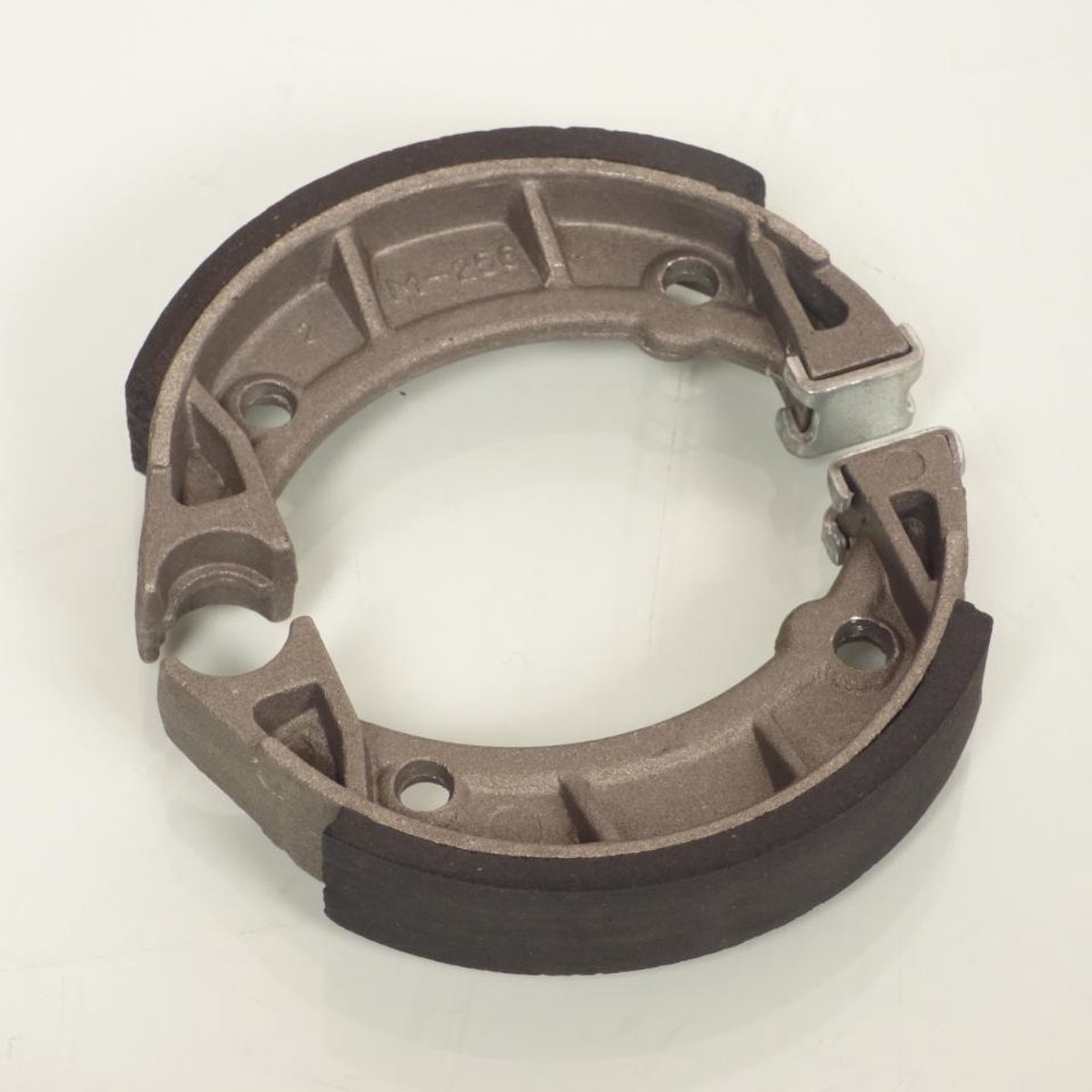 Mâchoire de frein AGPA pour Mobylette Peugeot 50 103 SPX Ø90 x 18 mm / Bernardi Neuf