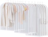 Een set van 16 kledinghoezen met ritssluiting om kleding te beschermen tegen stof. Wit