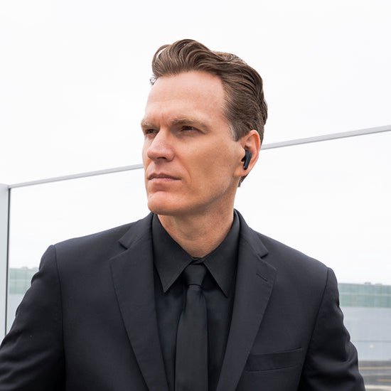 JLab Jbuds Pods ANC Oortjes Draadloos – 56 Uur Speeltijd – Draadloze Oordopjes - Bluetooth Multipoint – Hybrid Active Noise Cancelling Oortjes – Aanpasbare Equalizer Instellingen EQ4 – Fast Charging Case Met Ingebouwde Oplaadkabel - Zwart