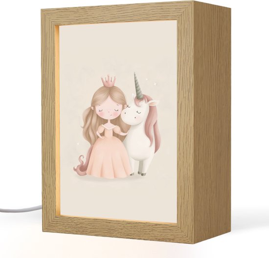 Lampe en bois avec une illustration d'une princesse en robe rose et d'une licorne.