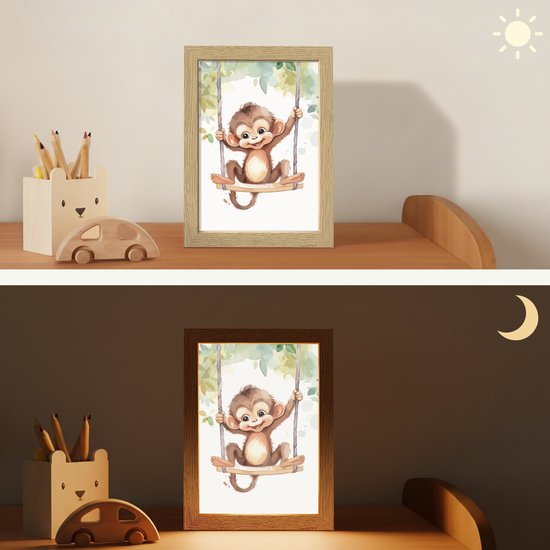 Nachtlampje 15x20 cm - Kinder lampje - Aap - Dier - Kinderen - Jungle - Tafellamp kinderkamer - Slaapkamer lamp - Bedlamp kinderen - Kinderlampje stopcontact - Wandlamp babykamer - Nachtlampjes van OnlyWow — afbeelding 4
