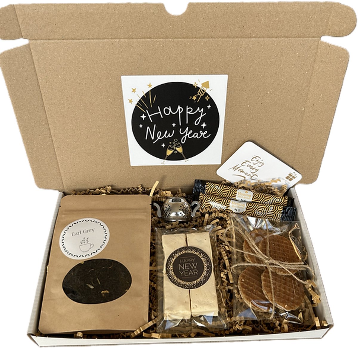 Nieuwjaar thee brievenbus cadeau - happy new year - thee - nougat - stroopwafels - honing