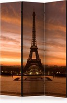 Kamerscherm - Scheidingswand - Vouwscherm - Eiffel tower at dawn [Room Dividers] 135x172 - Artgeist Vouwscherm