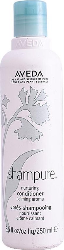 AVEDA Shampure Nurturing Conditioner fles op witte achtergrond.