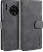 Voor Huawei Mate 30 Pro DG.MING Retro Oil Side Horizontal Flip Case met houder & kaartsleuven & portemonnee (grijs)
