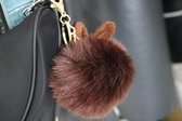 Pompom rabbit faux fur sleutelhanger