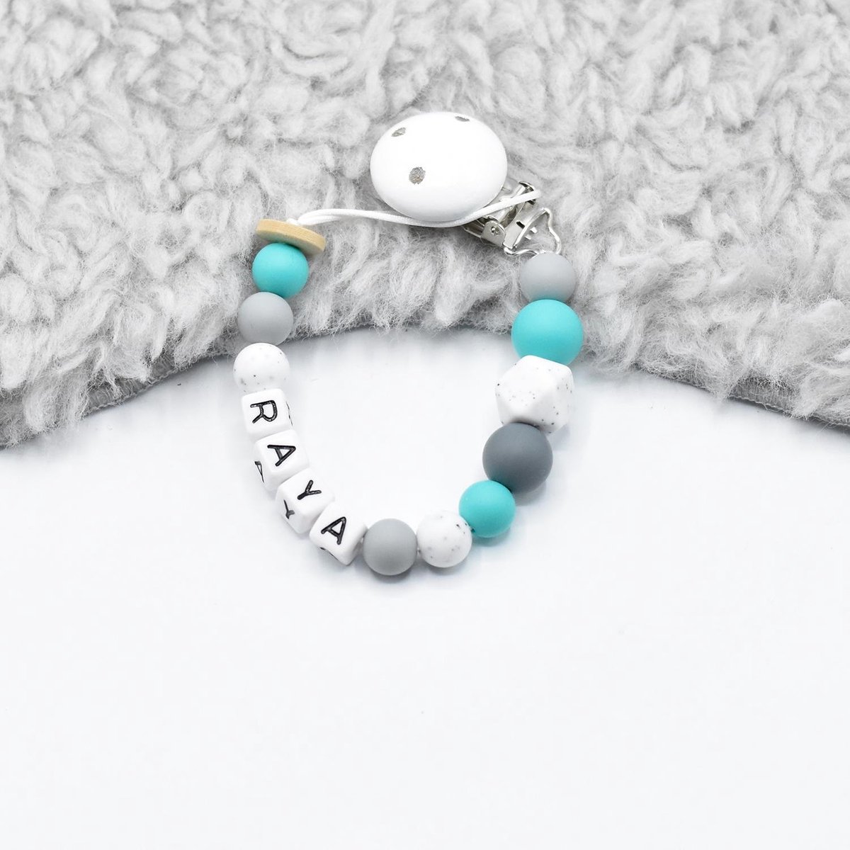 Goedkoopste TippieToe - Speenkoord met Naam Hexagon Turquoise - voor jongen of meisje - wit, turquoise, gritty, donkergrijs en lichtgrijs
