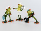 Figurine de mécanicien de voiture grenouille