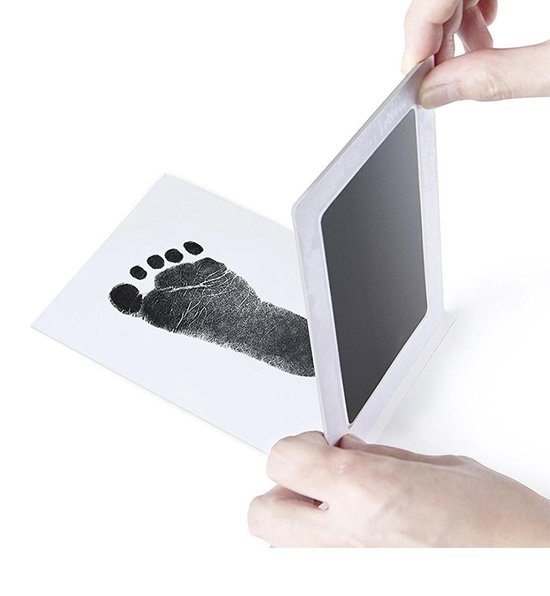 2 Inktpads voor hand- en voetafdrukken van baby's - Zonder Puin en Inkt aan handen - Veilig voor baby's - Raakt de huid niet aan - Perfect aandenken of cadeau - Kraamcadeau - Groen van Merkloos — afbeelding 2