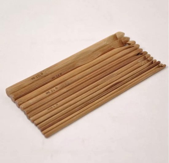 12 Bamboe haaknaalden in verschillende maten | set van 12 | bol.com