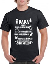 Superheld Papa T-shirt Recht model, valt iets ruim Superman Batman Ironman Maat L