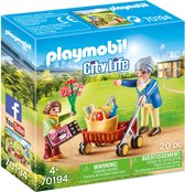 PLAYMOBIL City Life Oma met rollator - 70194