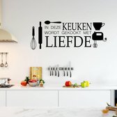 Muursticker In Deze Keuken Wordt Gekookt Met Liefde - Rood - 120 x 45 cm - keuken alle