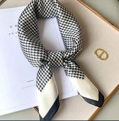 Stijlvolle Sjaal Creme / Off-White - Zwart  Geruit – 70 x 70 cm | Hoofdband - Sjaaltje - Bandana - Haarband | Ruit - Plaid - Engels| Prachtige glans | Chique om nek of aan tas!