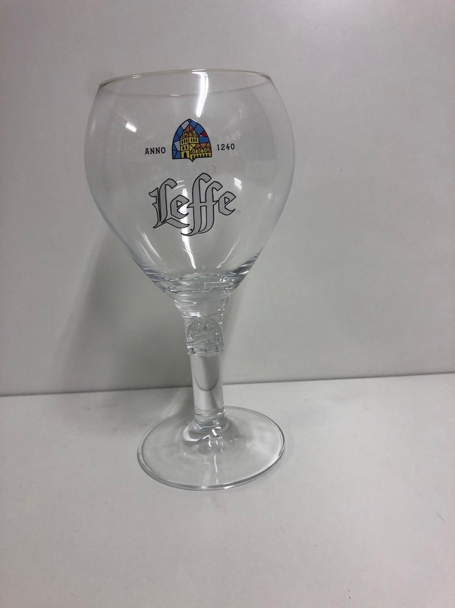 de elite Tolk biografie Leffe bierglas bierglazen speciaalbierglas op voet 'Bokaal' doos 6x33cl  bier glas glazen | bol.com