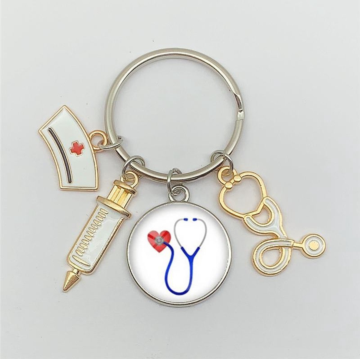 Otuuz sleutelhanger voor studenten, verpleegsters, roestvrij staal, met spuit, stethoscoop-hanger, inspirerend cadeau voor verjaardag, Kerstmis, arts, verpleegster, afstudeercadeau, 6, zoals afgebeeld