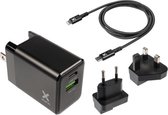 Xtorm USB & USB-C Oplader - 20W - 3 in 1 Stekker incl. USB-C naar Lightning kabel - Wereldstekker - Travel Adapter - Reisstekker