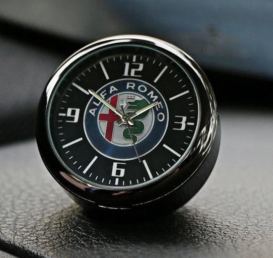 Horloge 2025 alfa romeo