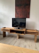 Tv meubel Robusto | Massief eikenhout, sfeervolle ledverlichting | Quattro Design