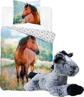 Paarden dekbedovertrek set 140 x 200 cm, incl. super zachte paarden knuffel - 32 cm - Grijs/zwart - kinderen slaapkamer - eenpersoons dekbed