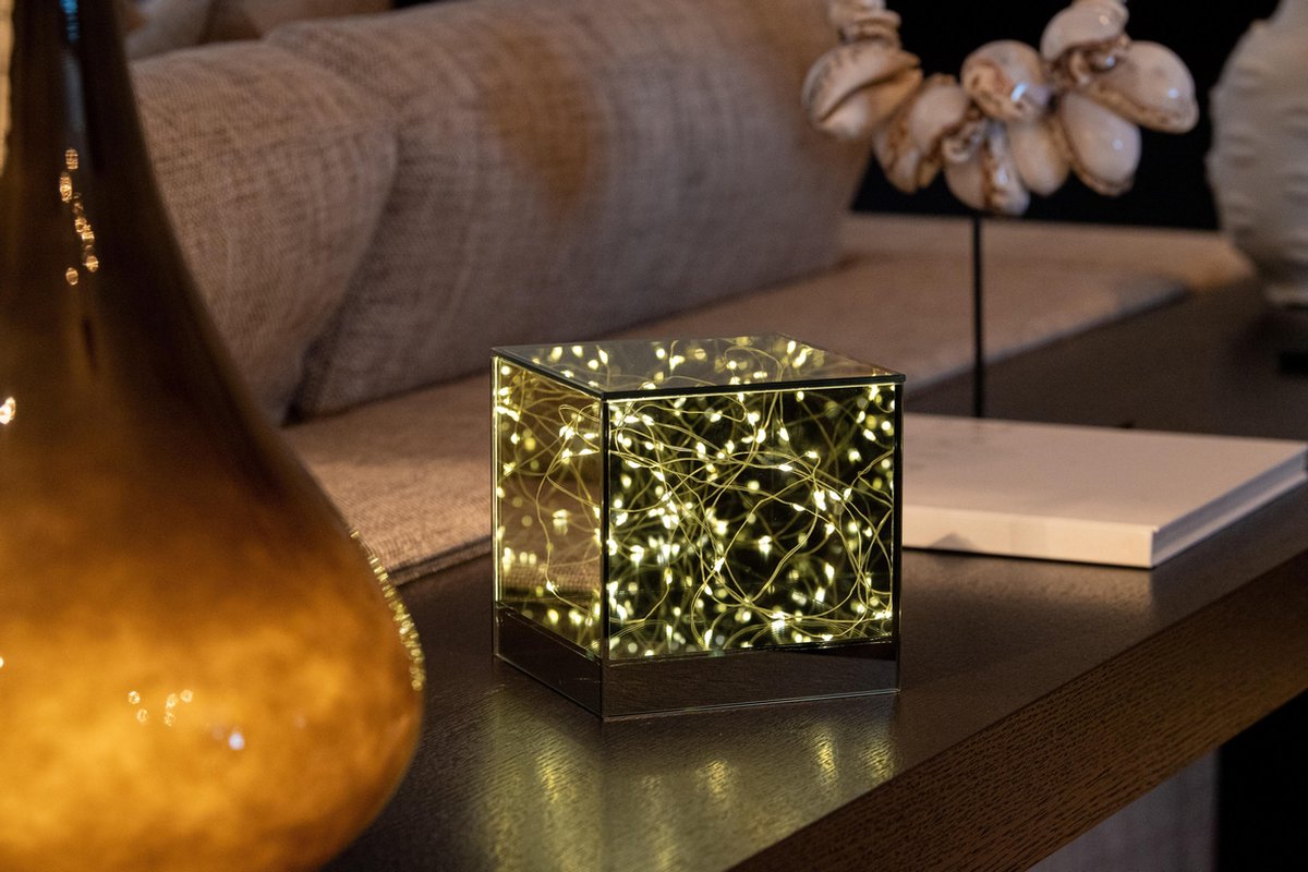 DistinQ LED cube - verre miroir effet infini - 25 lampes LED 15x15x15cm |  bol.com