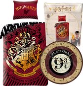 Harry Potter Dekbedovertrek Hogwarts - Eenpersoons - 140 x 200 cm - katoen - Jongens meisjes dekbed - incl. Trein 9.3/4 wandklok 25cm