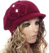 Dames muts winterpet met kort klepje met strass stenen kleur rood maat one size