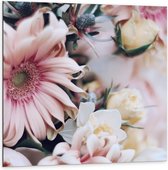 Dibond - Roze met Witte Bloemen - 100x100cm Foto op Aluminium (Met Ophangsysteem)